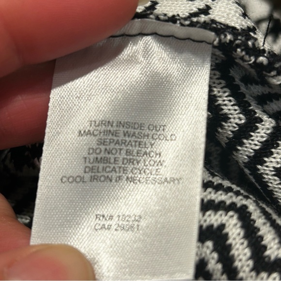 Alfred Dunner Black & White Geometric Knit Dress 1X Belted Office Chic Retro - Picture 10 of 11